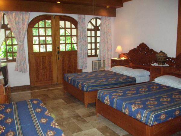 Blue Crystal Beach Resort Пуэрто-Галера Экстерьер фото