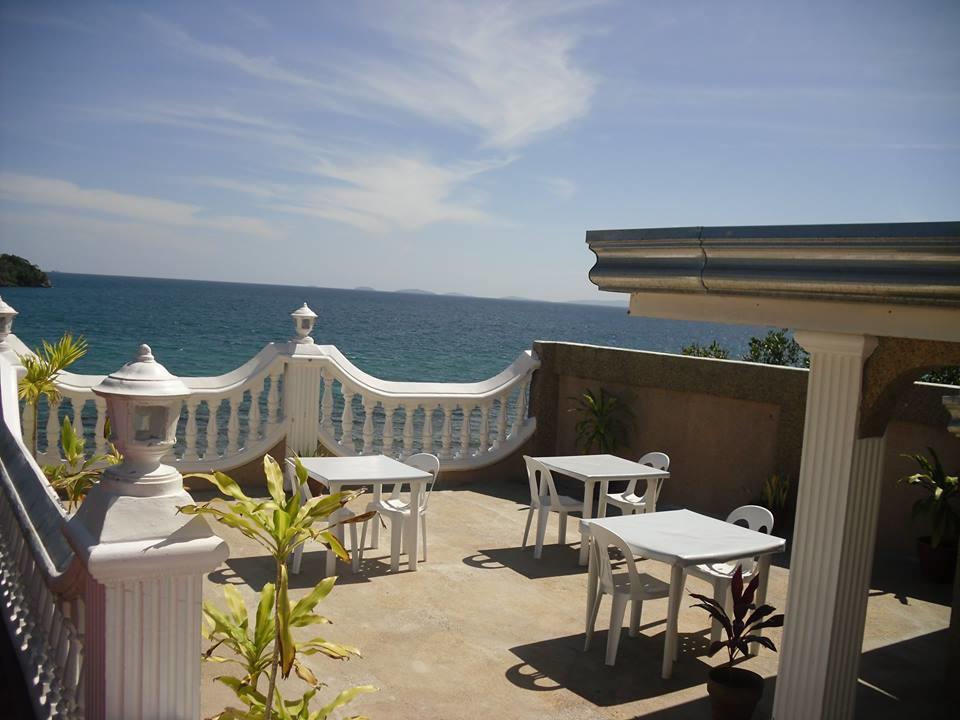 Blue Crystal Beach Resort Пуэрто-Галера Экстерьер фото